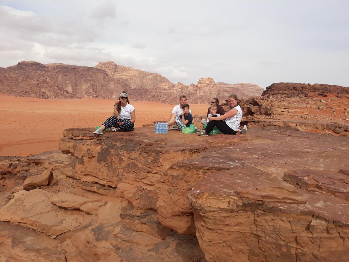 Wadi Rum Light Camp Zewnętrze zdjęcie